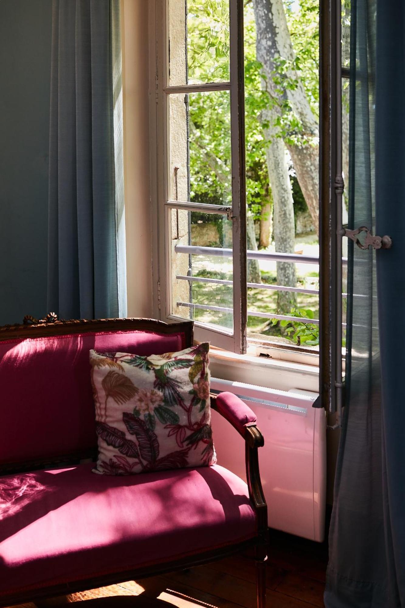 مبيت وإفطار Uchaux Fontclaire En Provence الغرفة الصورة